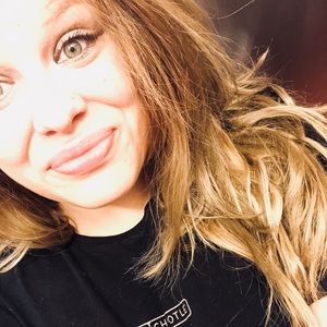 Meet your Posher, Lacy